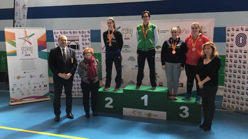 La karateca Alba Ruiz consigue la primera medalla de oro para la UJA en los CEU