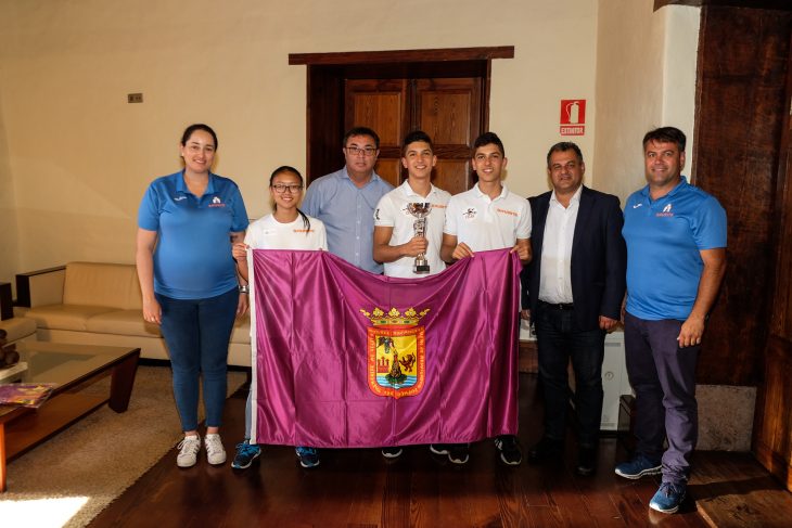 Los campeones de España del Centro Deportivo Shurite reciben reconocimiento