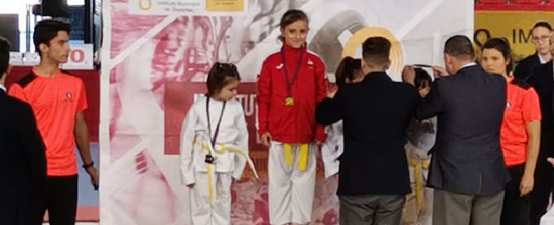 Emma Rodríguez, primera posición en Katas Prebenjamín en Los Juegos de Sevilla de Kárate