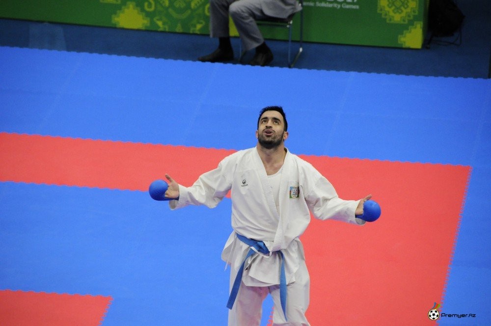 Karatecas de Azerbaiyán llegaron a la final en la serie A del torneo