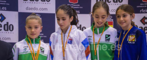 La karateka utrerana Lola Matos, de Kihaku Utrera, medalla de bronce en el Campeonato de España