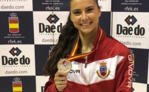 El Ayuntamiento de Noja felicita a Carlota Fernández por el Campeonato de España de Kárate