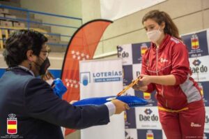 Lucía Sánchez se proclama campeona de España en para karate