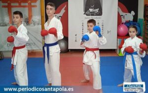 Cuatro karatecas compiten este fin de semana en el Campeonato de España tras el éxito en Cheste