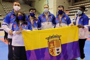 Los karatekas de Torrejón, protagonistas en los últimos torneos logrando varias medallas