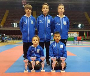 Cinco medallas para torremolinenses en el Campeonato de Andalucía de karate
