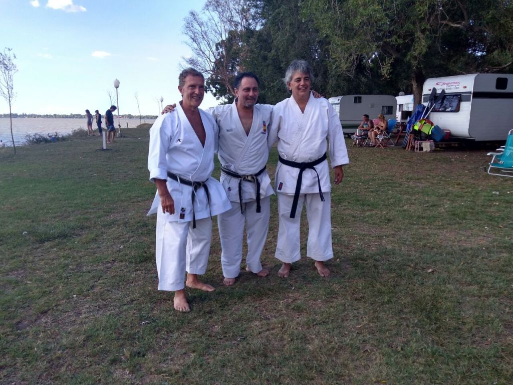 El entrenador español de Karate Javier Ferreira Vega, visitó Chascomús