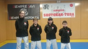Cuatro deportistas del Shotokan Tora acuden a un torneo solidario en Toledo