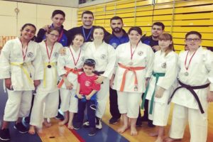 El Club Karate Central de Torrejón consigue clasificar a 20 karatekas para la Fase Final de los Juegos de Deporte Escolar