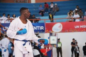 Franklin Mina ganó medalla de oro en torneo de karate en Finlandia