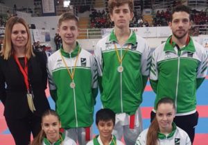 Seis medallas en el Campeonato Español de Kárate