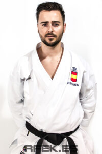 Karate trae al país a un ex campeón mundial de Katas