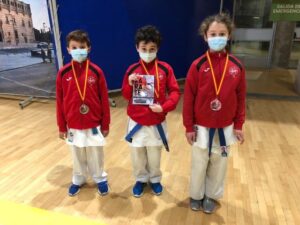 El Karate Almagro, subcampeón nacional alevín por clubes