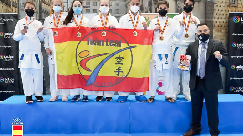 El Club Iván Leal campeón de España de Karate en categoría juvenil por tercer año consecutivo