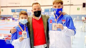 El Club Iván Leal consiguió tres medallas en el Campeonato de España de Karate
