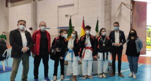 El Club de Karate Jaraíz consigue tres medallas en el Campeonato de Extremadura