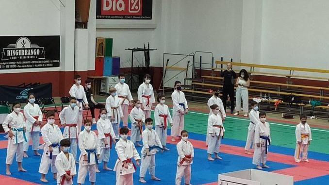 El Karate llena un fin de semana más Villanueva de la Vera