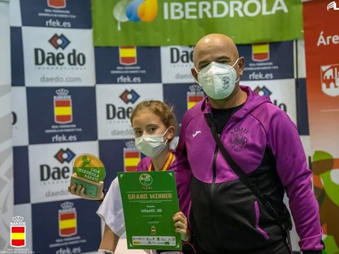 La prieguense Sofía Molina se proclama Grand Winner 2021 de la Liga Nacional Infantil de Kárate