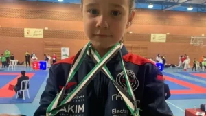 Valeria Rebollo Carvajal del Club Karate Osaka Badajoz, se proclamó Campeona de Extremadura por segundo año consecutivo
