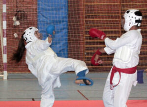 La pista del ‘Campoamor’ acogió el gran día de los karatecas en Ceuta