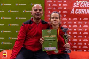 7 medallas para el Club Shotokan Villoslada en la Final de la Liga Nacional celebrada el La Coruña